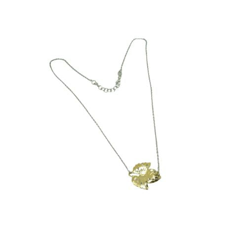 Collar de plata con una hoja de parra chapada