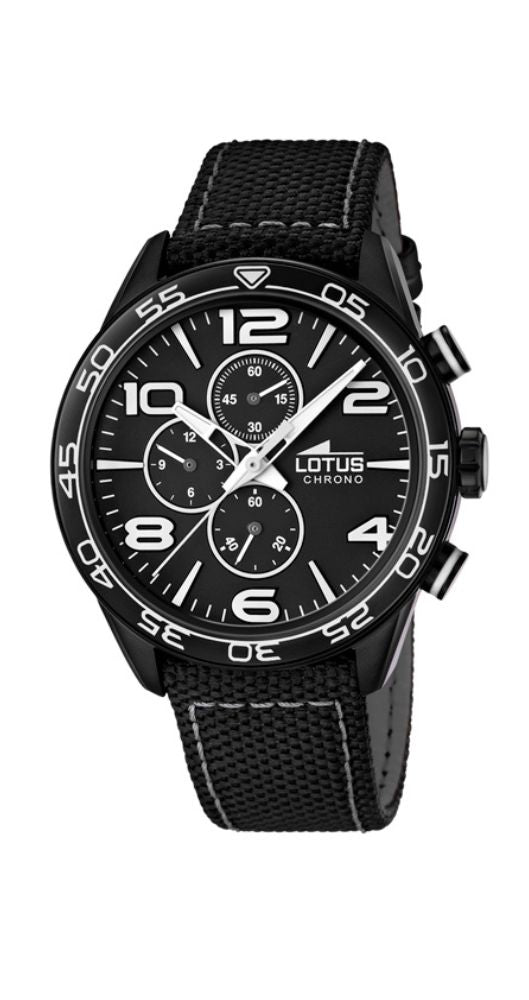 Reloj Lotus L15780/6 para hombre con crono, esfera negra con números e índices en blanco, manillas luminiscentes, caja de pvd negro y correa de piel y perlón negro con pespuntes en gris. Sumergible 100 m. Garantía de 2 años.