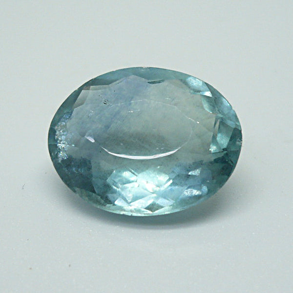 Fluorita talla oval. Origen Brasil